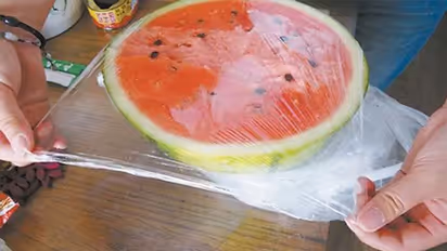 Chaitra Navratri 2022: व्रत में घर पर ले आए है ढेर सारे फल, तो 9 दिन तक इस तरह रखें केला से लेकर अंगूर को ताजा