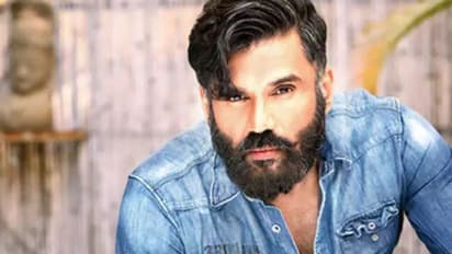 सुनील शेट्टी फिल्मों से नहीं इस बिजनेस से करते हैं अरबों की कमाई, पत्नी माना शेट्टी करती हैं ये काम