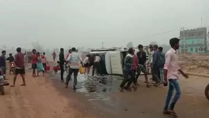 आसमान छू रहे पेट्रोल के रेट: लेकिन पटना में फ्री डीजल लेने के लिए बाल्टी लेकर दौड़े, देखते ही बना नजारा