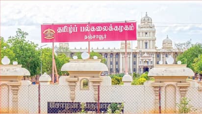 பாரதியார் சிலை வைக்க அனுமதி இல்லையா? தஞ்சை தமிழ்ப் பல்கலைக் கழகத்தில் நடப்பது என்ன?