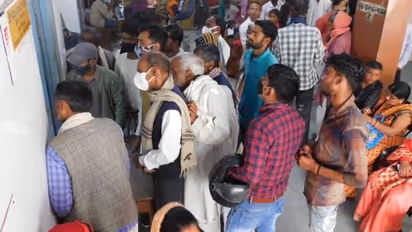 ಮಧ್ಯಪ್ರದೇಶದಲ್ಲಿ ವಿಚಿತ್ರ ಮಗುವಿನ ಜನನ, ವೈದ್ಯರಿಗೆ ಅಚ್ಚರಿ: ಆಸ್ಪತ್ರೆ ಹೊರಗೆ ಜನವೋ ಜನ!