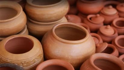 Summer Tips: मटका लेते समय कभी भी ना करें ये गलती, ऐसे रखेंगे तो फ्रिज से ज्यादा ठंडा होगा मटके का पानी