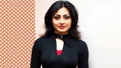 కోట్లల్లో మోసపోయిన చిరంజీవి హీరోయిన్‌..  కేసు నమోదు 