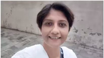 സർട്ടിഫിക്കറ്റിൽ മതവും ജാതിയും വേണ്ട; യുവതി ഹൈക്കോടതിയെ സമീപിച്ചു