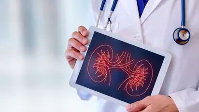 Having Kidney issues? Here are some early signs and symptoms to control kidney problems