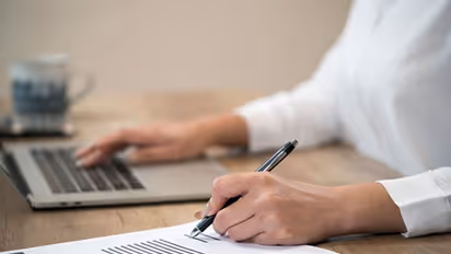 എയര്ലൈന് മാനേജ്മെന്റ് കോഴ്സ്, സിവില് ഡ്രാഫ്റ്റ്സ്മാന്, മറ്റ് തൊഴിലധിഷ്ഠിത കോഴ്സുകൾ