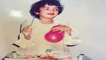 बूझो तो जानें, Bhojpuri actress ने शेयर की बचपन की फोटो, चाइल्डहुड से ही हैं चुलबुली