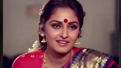 షాక్: సినీ నటి జయప్రదకు ఆరు నెలల జైలు శిక్ష విధింపు