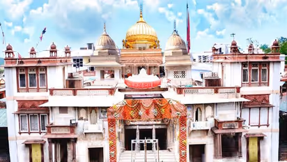 करौली का कैलादेवी धाम जहां बीहड़ के डकैत भी पूजा करने आते हैं, न हथियार,न सुरक्षा फिर भी चकमा खा जाती है पुलिस