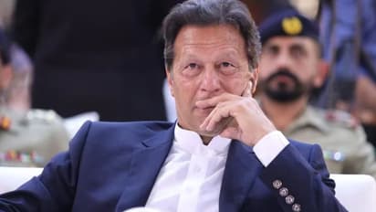 पाकिस्तान में सियासी संकट: डिप्टी स्पीकर के आदेश को निलंबित करने से SC का इनकार, नवाज शरीफ पर फिर हमला