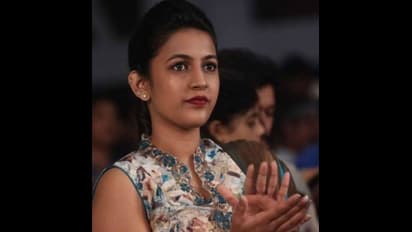 పుడింగ్ మింక్ పబ్: నిన్నపేరు మాయం,నేటి జాబితాలో నిహరిక పేరు