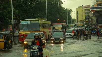 ഇനിയുള്ള ദിവസങ്ങളിലും മഴ തുടരും, തെക്കൻ കേരളത്തിൽ ഇടിമിന്നലോട് കൂടി മഴയ്ക്ക് സാധ്യത