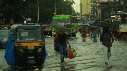 Kerala Rain: അതിതീവ്ര മഴയ്ക്ക് സാധ്യത; പത്തനംതിട്ടയിൽ ഓറഞ്ച് അലേർട്ട് ; ജാഗ്രത പാലിക്കണമെന്ന് മുന്നറിയിപ്പ്