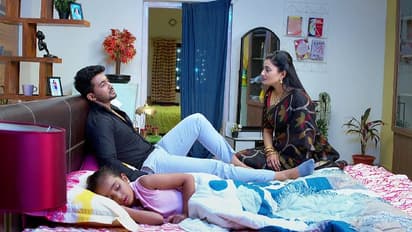 Ennenno Janmala Bandham: ఖుషి పేరు మీద అభిమన్యు కంపెనీ.. మాళవికను కత్తితో పొడవటానికి వెళ్లిన యష్!