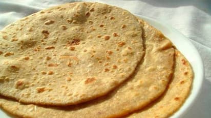 சர்க்கரை நோயாளிகள் இரவில் கோதுமை சப்பாத்தி சாப்பிடலாமா?