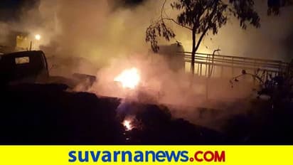 Chitradurga: ಗ್ಯಾರೆಜಲ್ಲಿ ಆಕಸ್ಮಿಕ ಬೆಂಕಿ: ಸುಟ್ಟು ಕರಕಲಾದ ಲಾರಿಗಳು