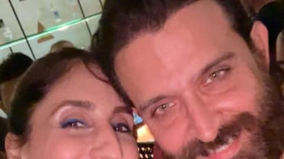 Hrithik Roshan: కాలం మారిపోవడం అంటే ఇదే.. గర్ల్ ఫ్రెండ్, మాజీ భార్యతో కలసి హృతిక్ రోషన్ పార్టీ 