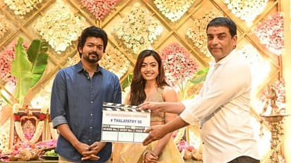 Actor Vijay Varisu Second :இந்த போஸ்டரும் ஓல்ட் ஸ்டைலா இருக்கே? நெட்டிசன்களிடம் படாதபாடு படும் தளபதி 66 லுக்ஸ்