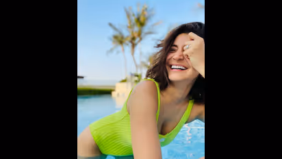 Anushka to Aditi: ಸ್ಟಾರ್ ಕ್ರಿಕೆಟರ್ಸ್‌ನ ಹಾಟ್‌ ಪತ್ನಿಯರು ಮತ್ತು ಗರ್ಲ್‌ಫ್ರೆಂಡ್ಸ್‌