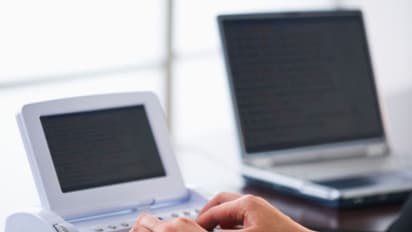 कम फीस में कर सकते हैं ये 5 शॉर्ट टर्म कोर्स, 10वीं क्लास के बाद मिलेगी 25 से 30 हजार रुपए तक की जॉब