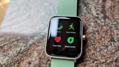 World Health Day 2022: 5000 रूपए से कम कीमत पर अपने दोस्तों को गिफ्ट करें ये 5-बेस्ट Smartwatch