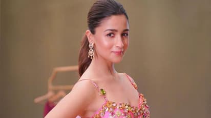 বয়সের পার্থক্যের জন্যই কি আপত্তি, কেন সাতপাকে ঘুরতে রাজি ছিলেন না রণবীরের হবু স্ত্রী আলিয়া