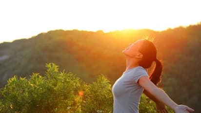 World Health Day 2022 :  ആരോ​ഗ്യത്തോടെയിരിക്കാൻ ശ്രദ്ധിക്കാം ഇക്കാര്യങ്ങൾ