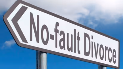 No Fault Divorce Law: ब्रिटेन में तलाक के लिए पति-पत्नी को अब एकदूसरे पर झूठे आरोप लगाने की जरूरत नहीं