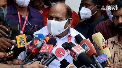 വന്നവരെ വഴിയാധാരമാക്കിയിട്ടില്ല, കെ വി തോമസിന് മുന്നിൽ വാതിൽ തുറക്കുമെന്ന സൂചന നൽകി കോടിയേരി ബാലകൃഷ്ണൻ