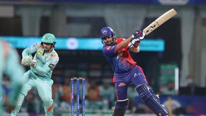 దేవుడిపైనే భారం వేసిన పృథ్వీ షా.. టీమిండియాకు ఎంపిక కాకపోవడంపై ఎమోషనల్ పోస్ట్