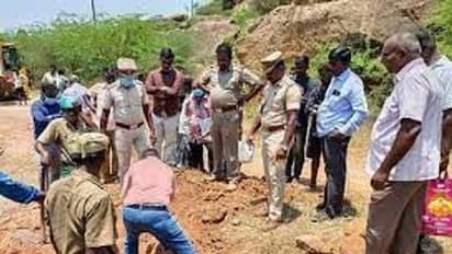 4 வருஷமாக தேடப்பட்ட பிரபல ரவுடி. தம்பியுடன் சேர்த்து கொன்று புதைத்த மனைவி.. விசாரணையில் பகீர்..