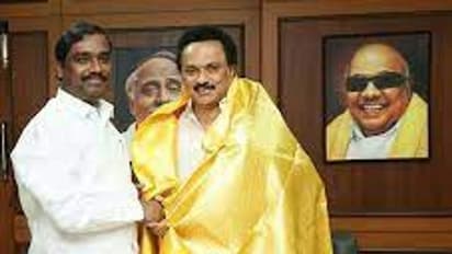 வட நாட்டவருக்காக வக்காலத்து வாங்காதீர்.. உடனே வெளியேற்றுங்கள்.. தமிழக அரசுக்கு கோரிக்கை வைத்த வேல்முருகன்..