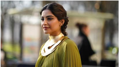 ബോളിവുഡ് നടി സോനം കപൂറിന്റെ വീട്ടിൽ വൻ കവർച്ച; രണ്ടര കോടിയോളം മോഷണം പോയി, പുറം ലോകം അറിയാതെ രണ്ട് മാസം