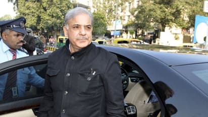 पहले सीएम रहे, अब चुने गए पाकिस्तान के पीएम, जानें कौन हैं शहबाज शरीफ, इस कारण छोड़ना पड़ा था देश  