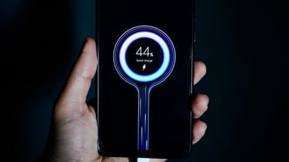 Redmi 300W ఛార్జింగ్ టెక్నాలజీతో క్షణాల్లో స్మార్ట్ ఫోన్ ఫుల్ చార్జ్ అయ్యే అవకాశం..