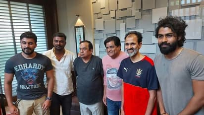 Puneeth Rajkumar: పునీత్ రాజ్ కుమార్ కుటుంబానికి అలీ, బ్రహ్మానందం పరామర్శ