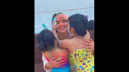 ನನ್ನ ಮಕ್ಕಳು ಪ್ರತಿಯೊಂದು ಸಿನಿಮಾನ ಚಿತ್ರಮಂದಿರದಲ್ಲಿ ನೋಡಬೇಕು ಎಂದ ನಟಿ ಈಶಾ