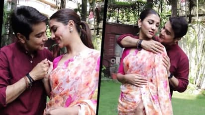 হাঁটুর বয়সী রুক্মিণীর সঙ্গে অন্তরঙ্গতায় মজে প্রসেনজিৎ, রোম্যান্স দেখে কী বলল দেব