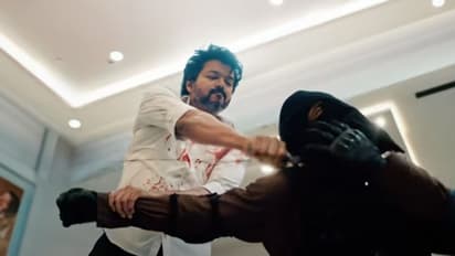 Beast: பீஸ்ட் படத்தின் புத்தம் புதிய ப்ரோமோ...விஜய்க்கு முத்தம் கொடுத்த பூஜா ஹெக்டே...வைரல் வீடியோ ..