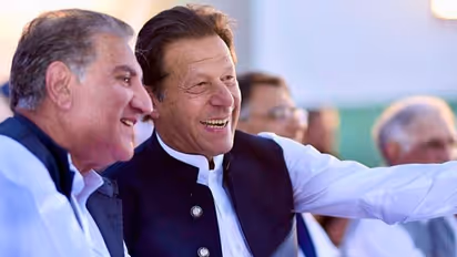 Pakistan power tussle: Imran Khan's last roll of the dice flops