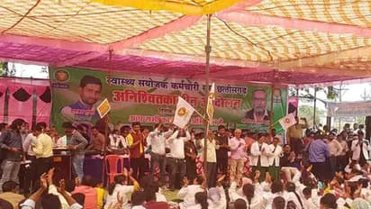 छत्तीसगढ़ में हड़ताल पर स्वास्थ्यकर्मी: अस्पतालों में न डॉक्टर पहुंचे, न स्टाफ, दवाई-इलाज के लिए भटकते रहे मरीज