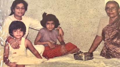 চিনতে পারছেন এই খুদেকে, বলি থেকে হলি দাঁপিয়ে বেড়াচ্ছেন হট ডিভা