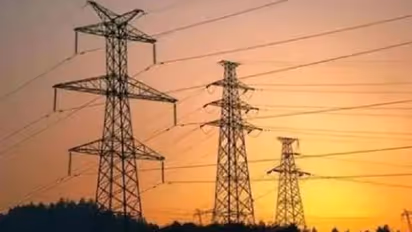 Massive power outage across Pakistan; Islamabad, Karachi, Lahore among affected
