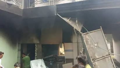 मध्य प्रदेश की शिवपुरी पटाखा गोदाम में भयानक धमाका: 2 मजदूरों की मौत, कई की हालत गंभीर, चीखते भागे लोग