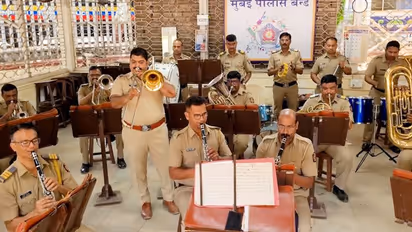 Watch: Mumbai Police band performs a rendition of Egyptian song Ya Mustafa; netizens heart it out