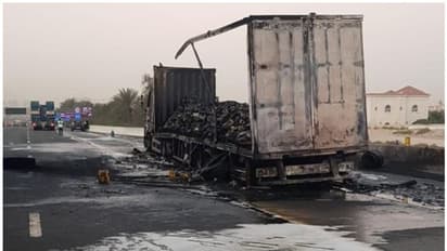 ദുബൈ ശൈഖ് മുഹമ്മദ് ബിന് സായിദ് റോഡില് ട്രക്കിന് തീപിടിച്ചു