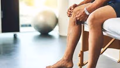 തണുപ്പുകാലത്ത് സന്ധിവേദന തടയാൻ ശ്രദ്ധിക്കേണ്ട ചില കാര്യങ്ങളിതാ...