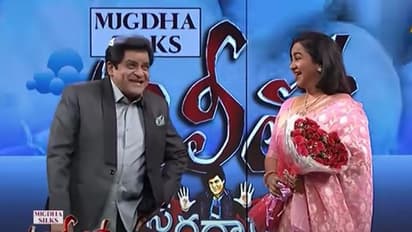 చిరంజీవిని వరుసగా 23సార్లు చెంప వాయించిన రాధిక.. షాకింగ్‌ విషయాలు బయటపెట్టిన సీనియర్‌ నటి 