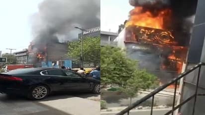 Fire breaks out at Delhi: ఢిల్లీలో భారీ అగ్నిప్రమాదం.. ఎగిసిపడుతున్న మంటలు..