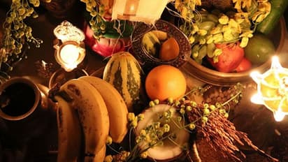 വിഷുവിനെ വരവേറ്റ് മലയാളി; കണിയും കൈനീട്ടവുമായി ആഘോഷം, ഗുരുവായൂർ അടക്കം ക്ഷേത്രങ്ങളിൽ തിരക്ക്